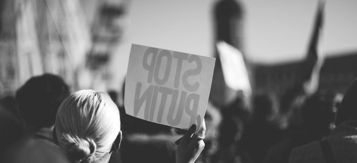 Protests in Lyon against the war in Ukraine
— Februrary 27th, 2022